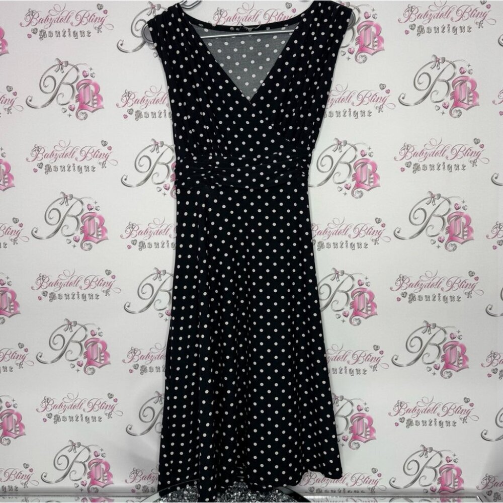 Dress polka dot tie up belt black white retro pin up girl vibes stretchy y2k 80s